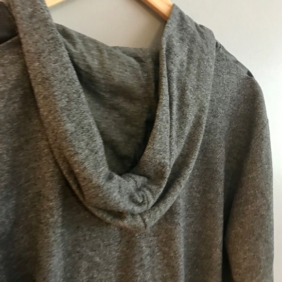 Sovereign Code gray hoodie, Medium - Picture 4 of 4